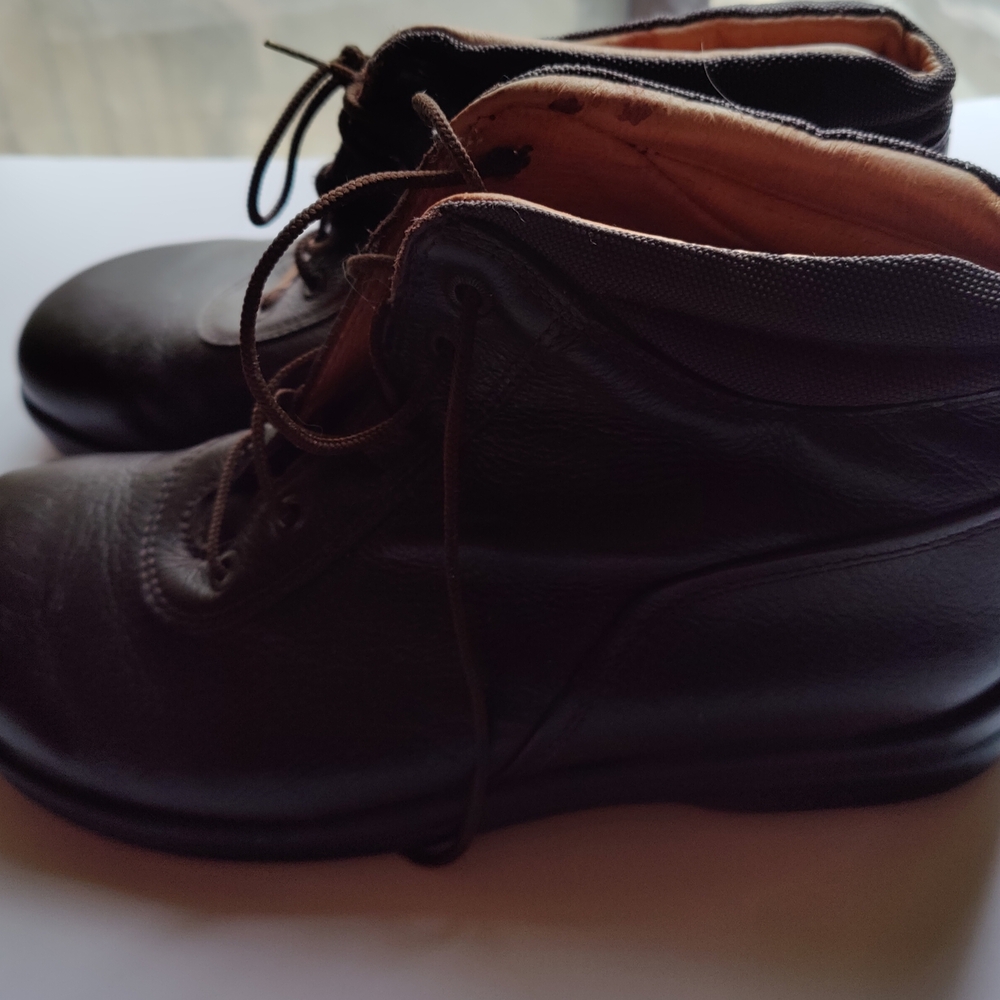Birkenstock Dark Brown Ankle Boots Women Size 10